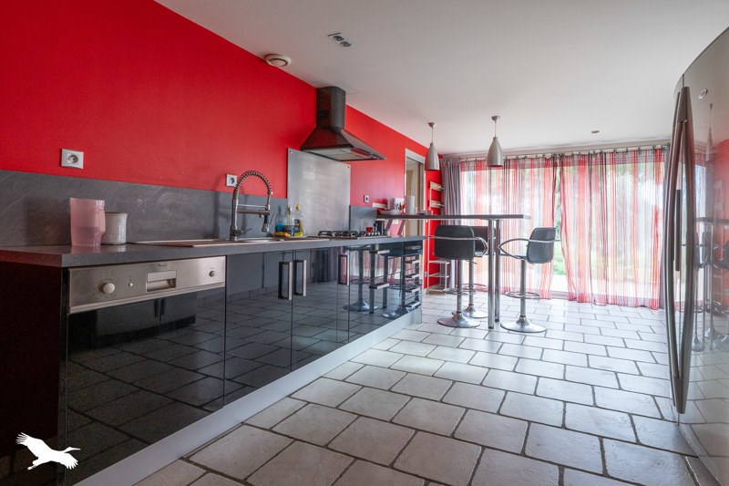Vente Maison ST JUST LUZAC - 6 pièces -173 m² - (17320)
