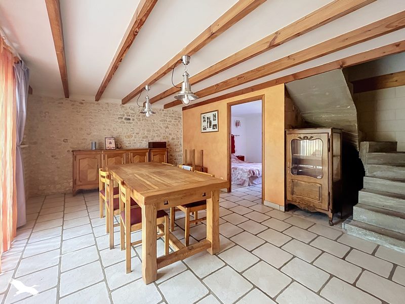 Vente Maison ST JUST LUZAC - 6 pièces -173 m² - (17320)