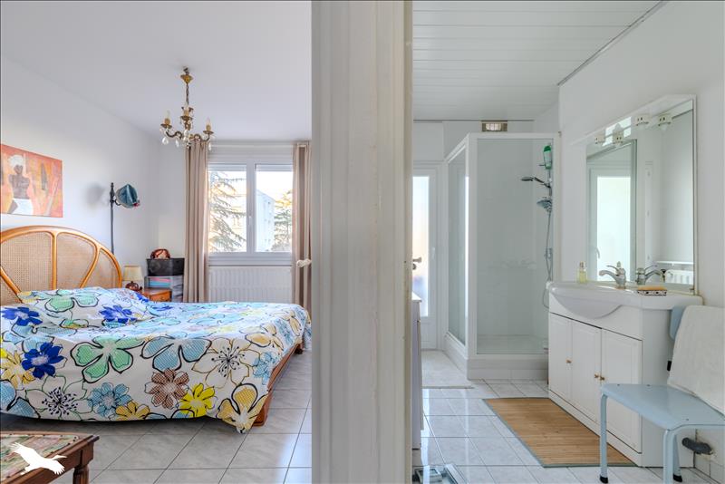 Vente Appartement CARBON BLANC - 4 pièces -68 m² - (33560)