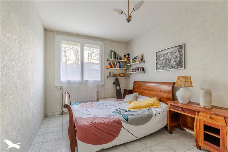 Vente Appartement CARBON BLANC - 4 pièces -68 m² - (33560)