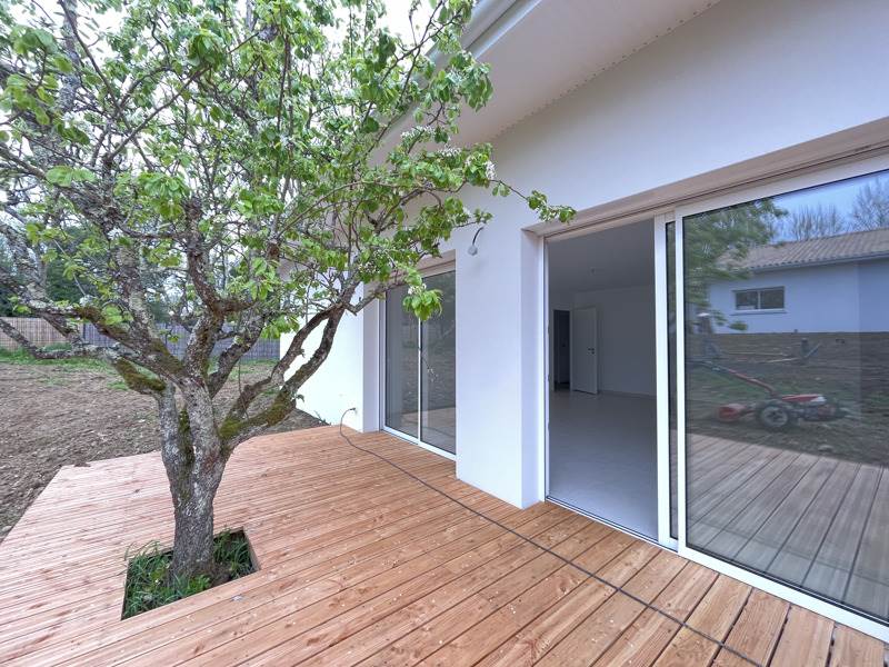 Vente Maison CARBON BLANC - 4 pièces -131 m² - (33560)
