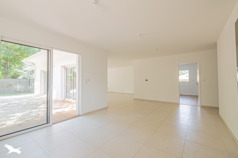 Vente Maison CARBON BLANC - 4 pièces -138 m² - (33560)