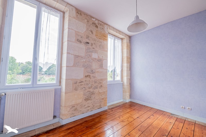 Vente Maison CARBON BLANC - 4 pièces -109 m² - (33560)