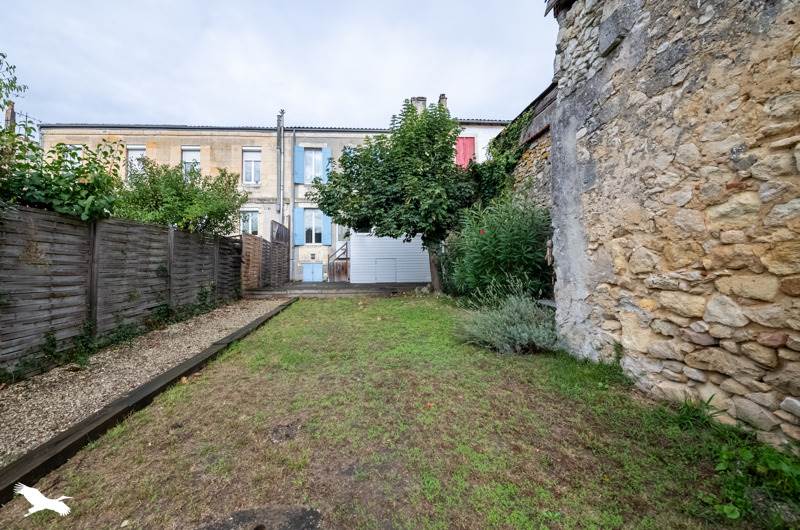 Vente Maison CARBON BLANC - 4 pièces -109 m² - (33560)
