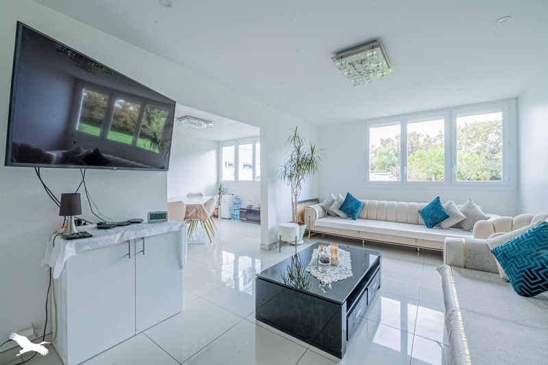 Vente Appartement CARBON BLANC - 4 pièces -90 m² - (33560)