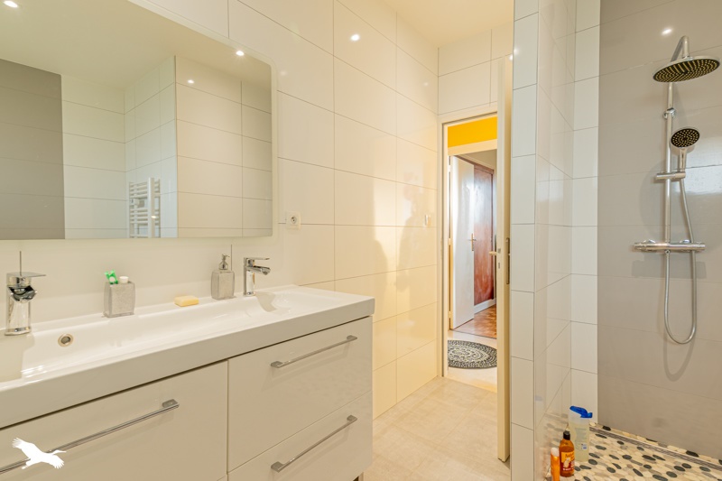 Vente Maison STE EULALIE - 6 pièces -185 m² - (33560)