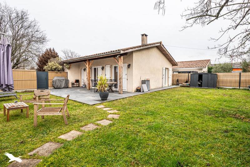 Vente Maison CARBON BLANC - 4 pièces -100 m² - (33560)