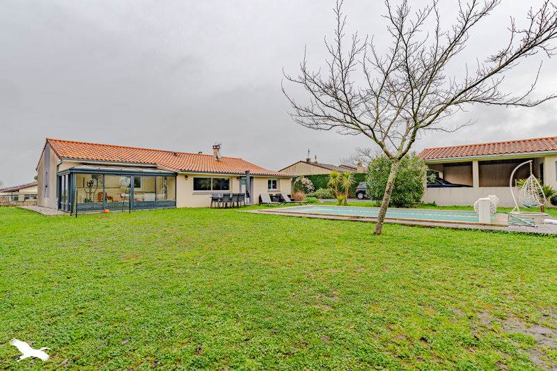 Vente Maison STE EULALIE - 6 pièces -143 m² - (33560)