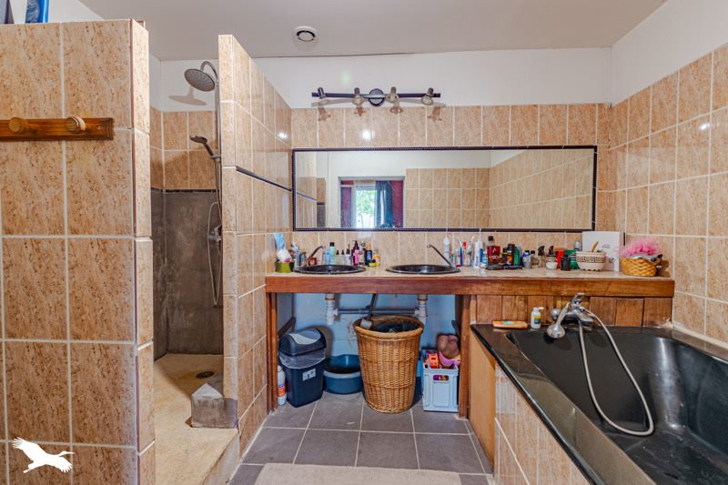 Vente Maison CARBON BLANC - 7 pièces -174 m² - (33560)