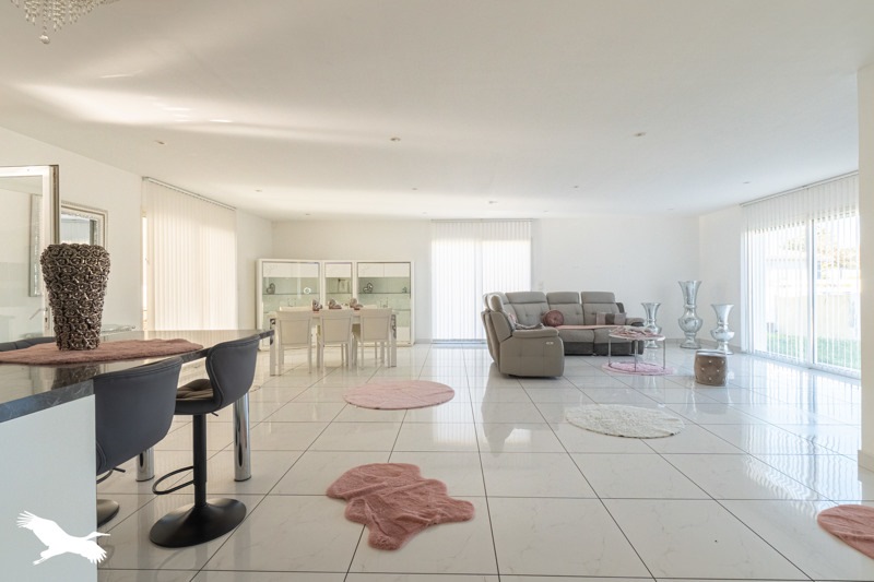 Vente Maison Sainte-Eulalie - 5 pièces -155 m² - (33560)