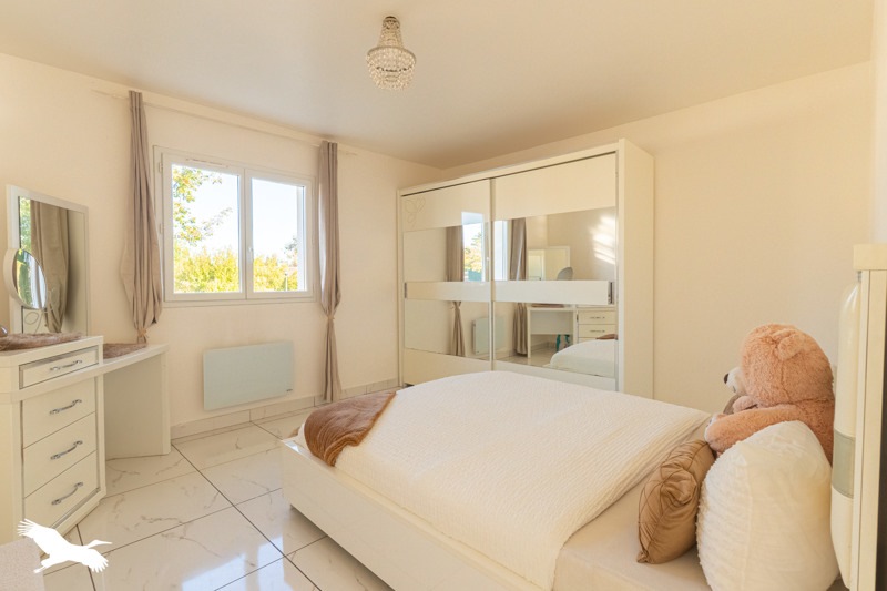 Vente Maison Sainte-Eulalie - 5 pièces -155 m² - (33560)