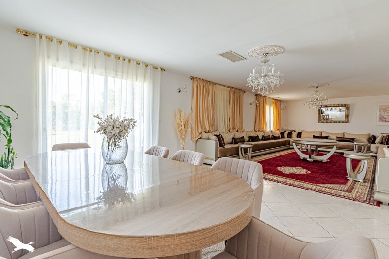 Vente Maison Sainte-Eulalie - 6 pièces -166 m² - (33560)