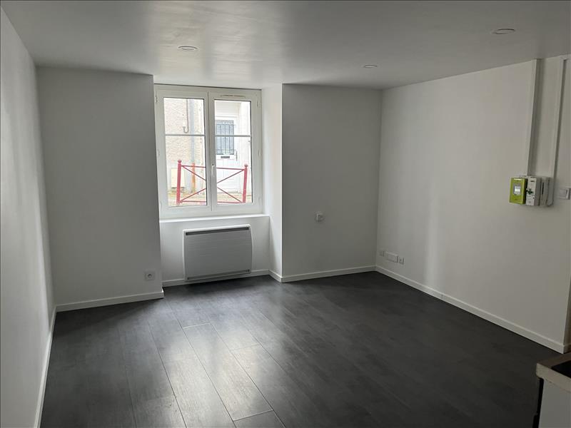 Vente Immeuble ST JUNIEN - -  120 m² - (87200)