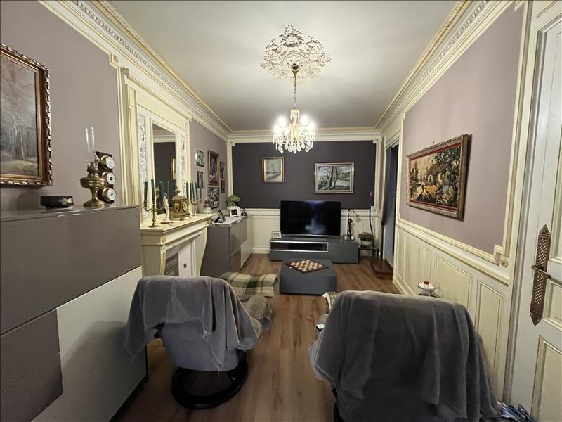 Vente Maison ST JUNIEN - 8 pièces -214 m² - (87200)