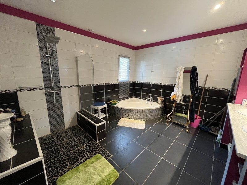 Vente Maison ST JUNIEN - 4 pièces -130 m² - (87200)