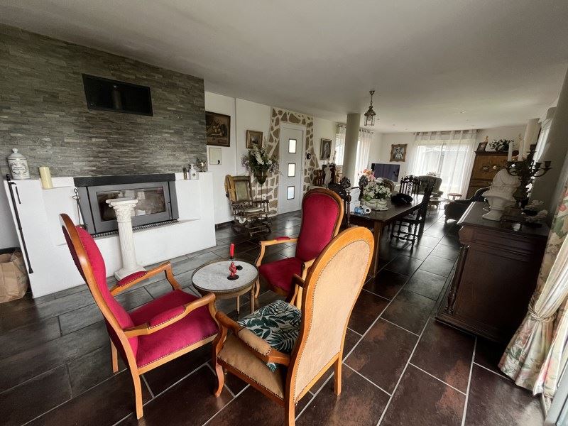 Vente Maison ST JUNIEN - 4 pièces -130 m² - (87200)