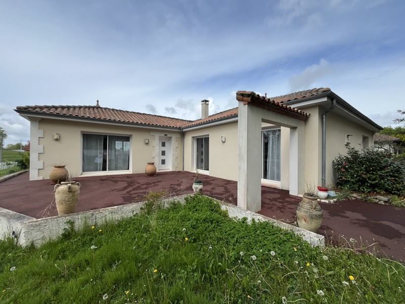 Vente Maison ST JUNIEN - 4 pièces -130 m² - (87200)