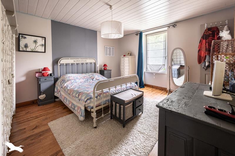 Vente Maison ST JUNIEN - 4 pièces -129 m² - (87200)
