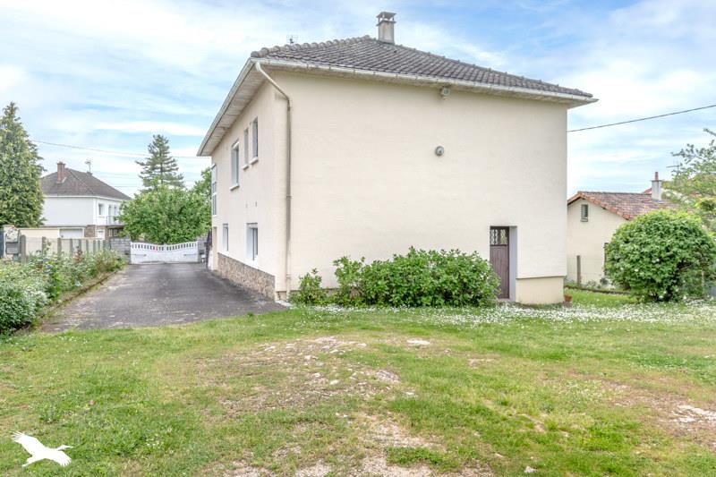 Vente Maison Saint-Junien - 6 pièces -124 m² - (87200)