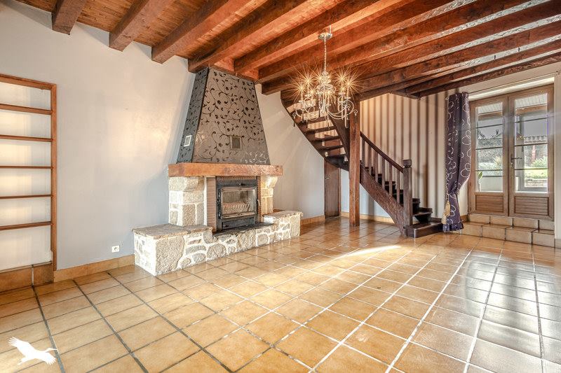 Vente Maison ST JUNIEN - 6 pièces -160 m² - (87200)