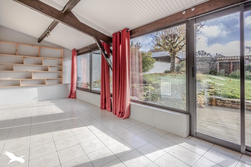 Vente Maison ST JUNIEN - 6 pièces -160 m² - (87200)