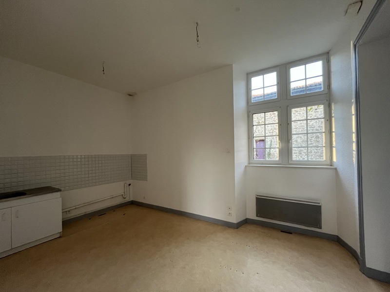 Vente Immeuble ST JUNIEN - -  92 m² - (87200)