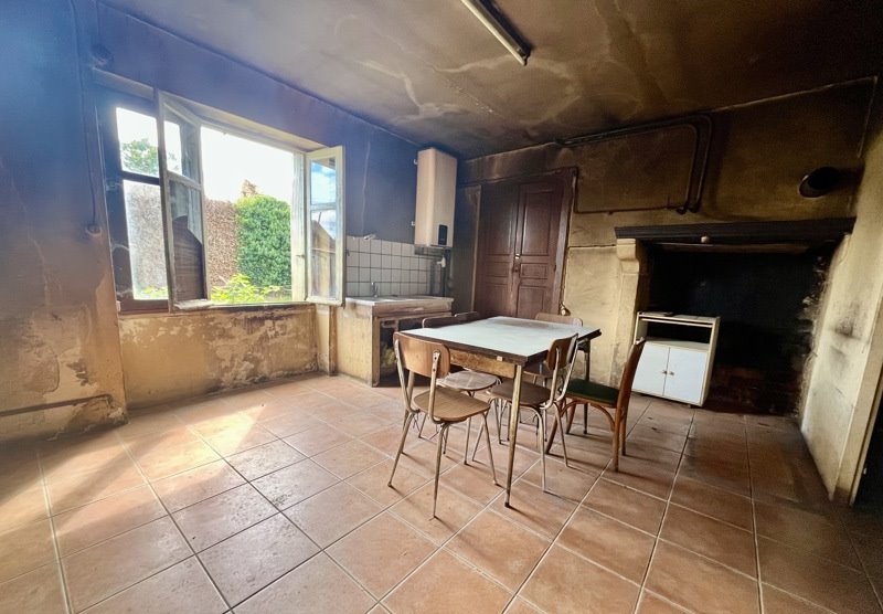 Vente Maison BRIGUEUIL - 2 pièces -75 m² - (16420)