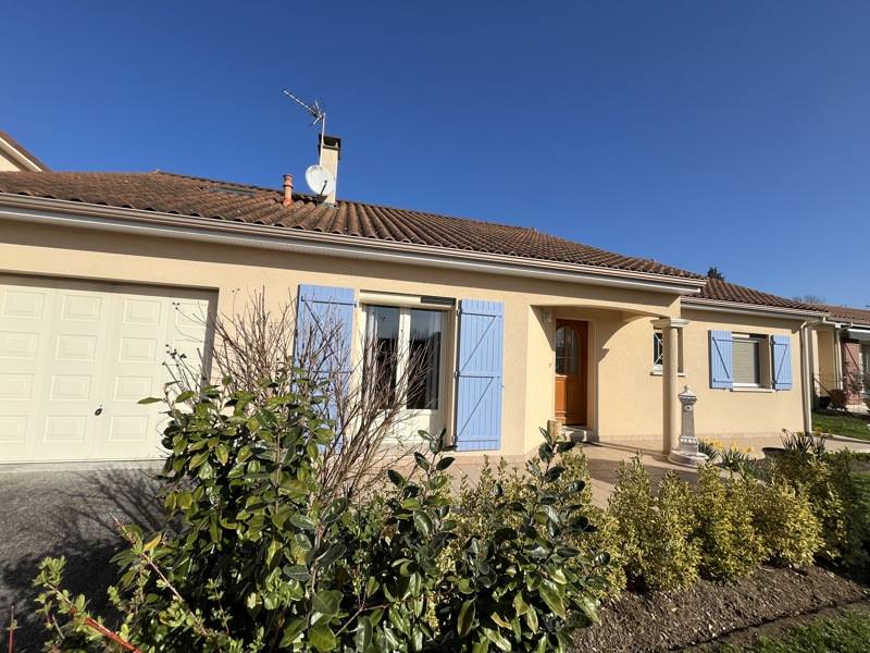 Vente Maison ST JUNIEN - 4 pièces -114 m² - (87200)