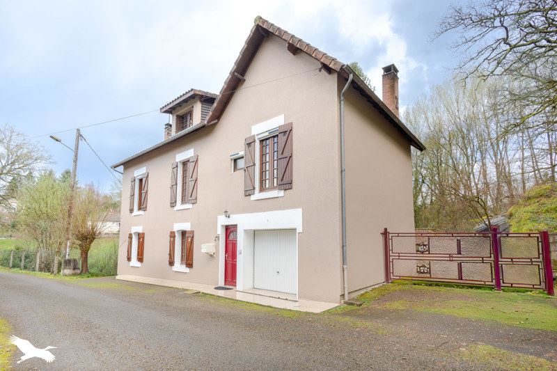 Vente Maison ST JUNIEN - 7 pièces -185 m² - (87200)
