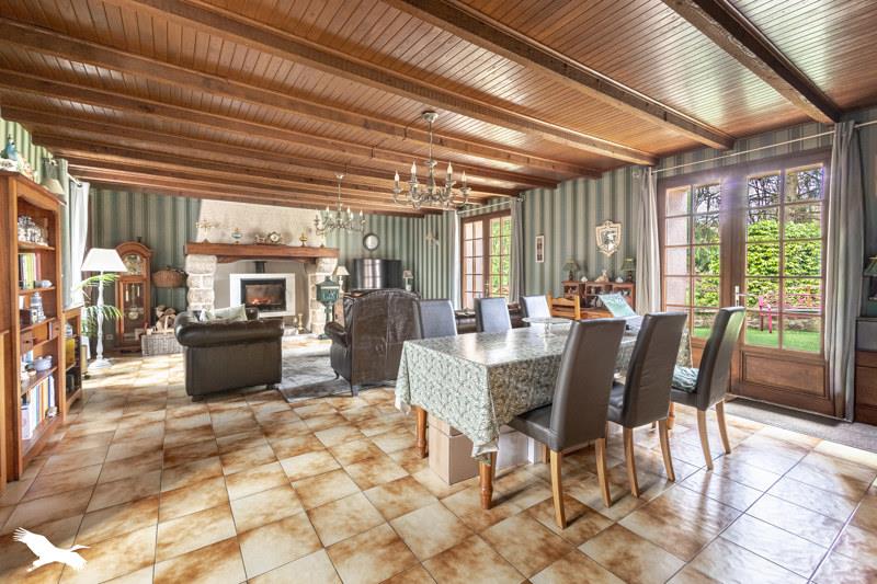 Vente Maison ST JUNIEN - 7 pièces -185 m² - (87200)