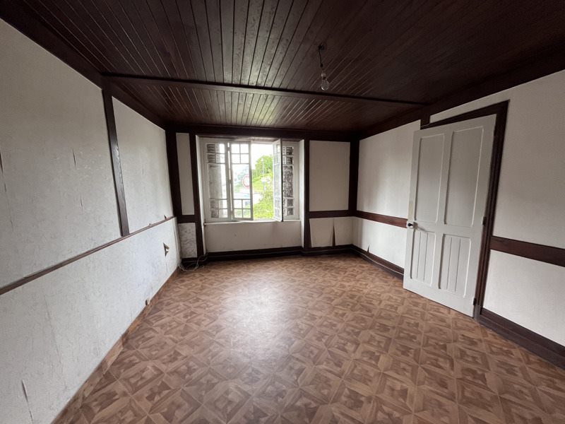 Vente Maison ST JUNIEN - 4 pièces -93 m² - (87200)