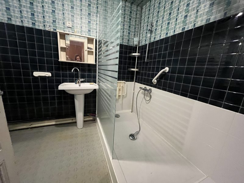 Vente Appartement Saint-Junien - 5 pièces -152 m² - (87200)