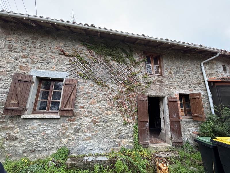 Vente Maison SAULGOND 16420 3 pièces - 90 m²