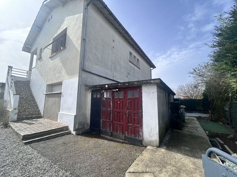 Vente Appartement AUREILHAN - 4 pièces -88 m² - (65800)