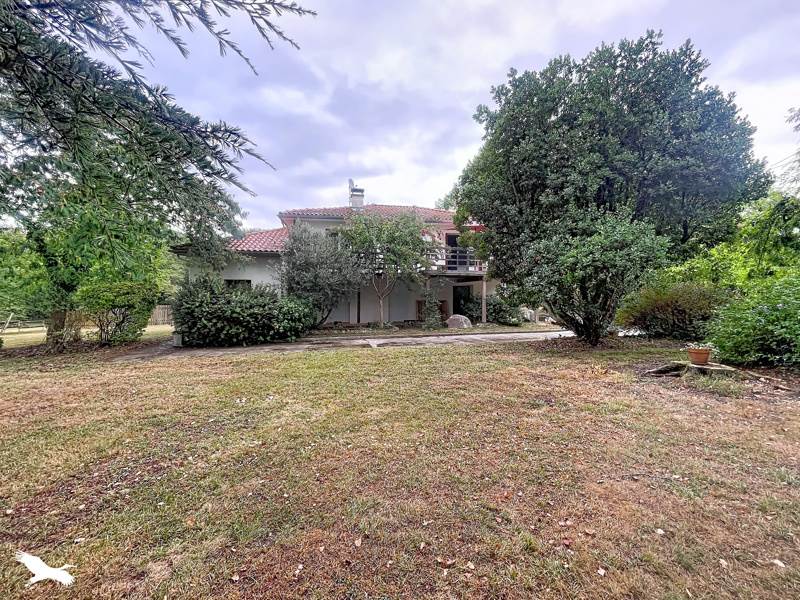 Vente Maison CLARAC - 7 pièces -153 m² - (65190)