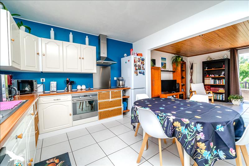 Vente Maison PLOGOFF - 4 pièces -120 m² - (29770)