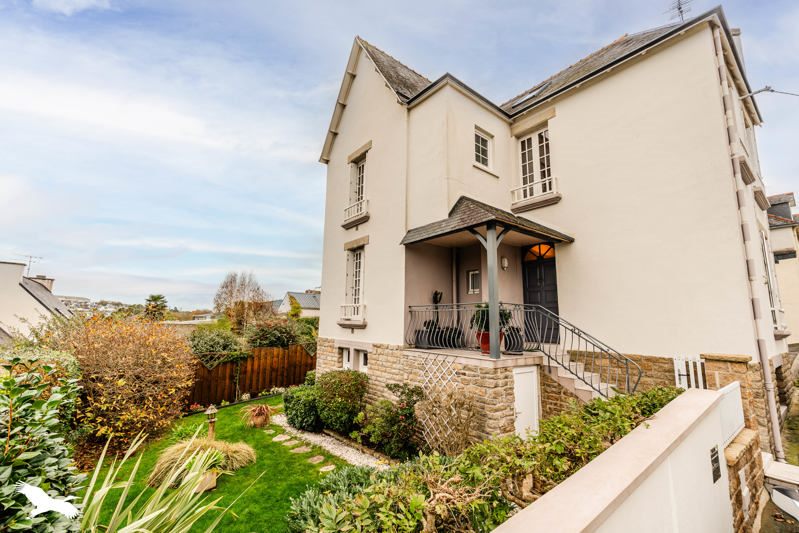 Vente Maison DOUARNENEZ - 5 pièces -145 m² - (29100)