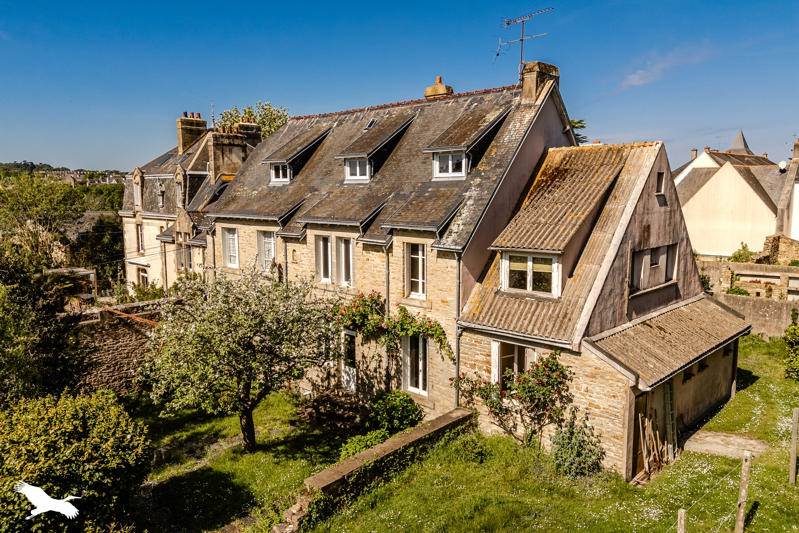Maison 8 pièces 303 m² · à Douarnenez · 303 m² · 649 140 €