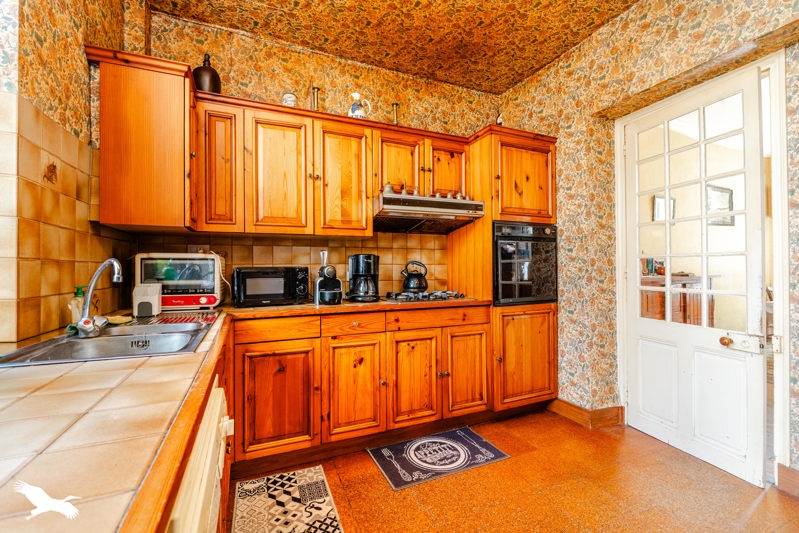 Vente Maison DOUARNENEZ - 8 pièces -303 m² - (29100)