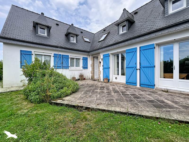 Vente Maison GUENGAT - 8 pièces -197 m² - (29180)