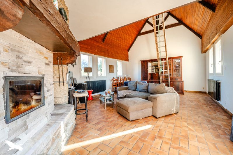 Vente Maison POULLAN SUR MER - 6 pièces -125 m² - (29100)