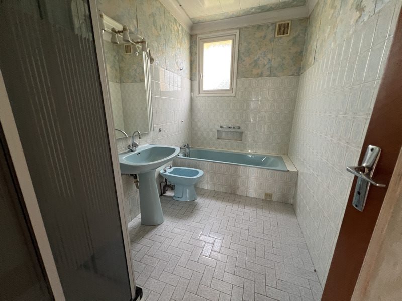 Vente Maison Plonévez-Porzay - 6 pièces -149 m² - (29550)