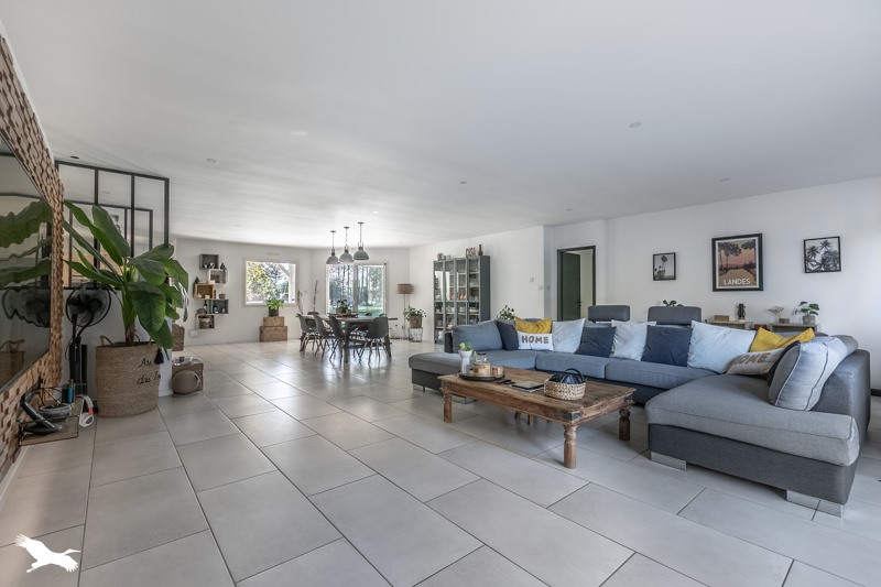 Vente Maison MOUSTEY - 6 pièces -186 m² - (40410)