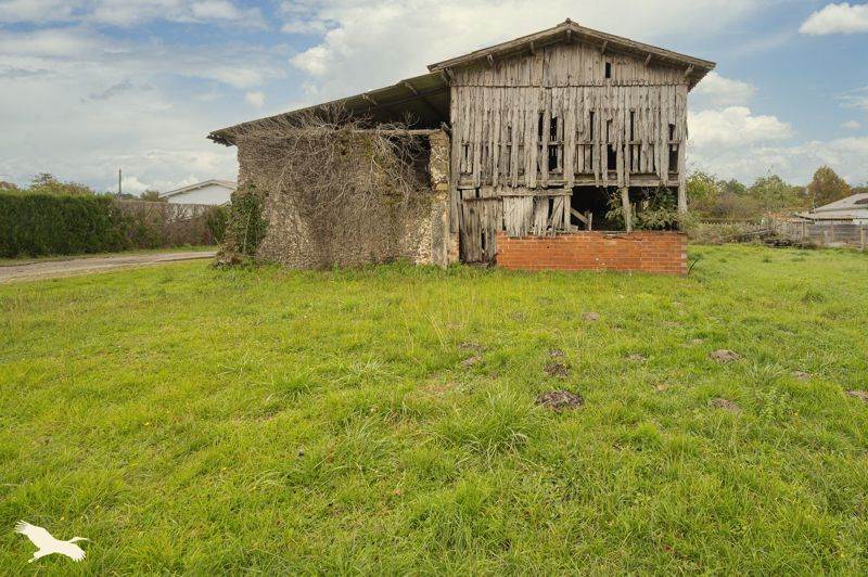 Vente Grange SALLES - 5 pièces -175 m² - (33770)