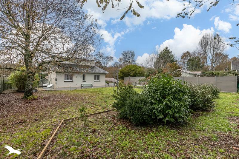 Vente Maison BELIN BELIET - 5 pièces -212 m² - (33830)