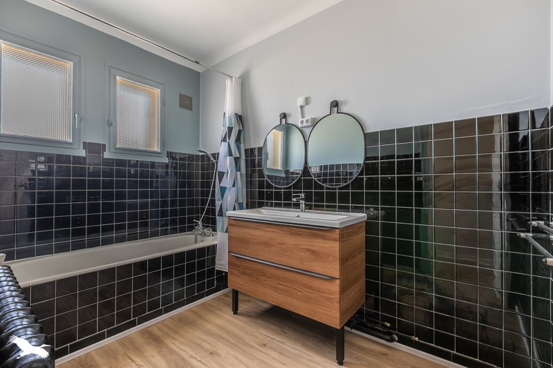 Vente Maison SALLES - 5 pièces -158 m² - (33770)