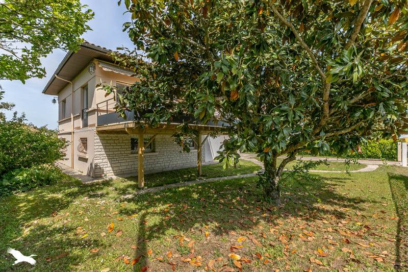 Vente Maison SALLES - 5 pièces -158 m² - (33770)