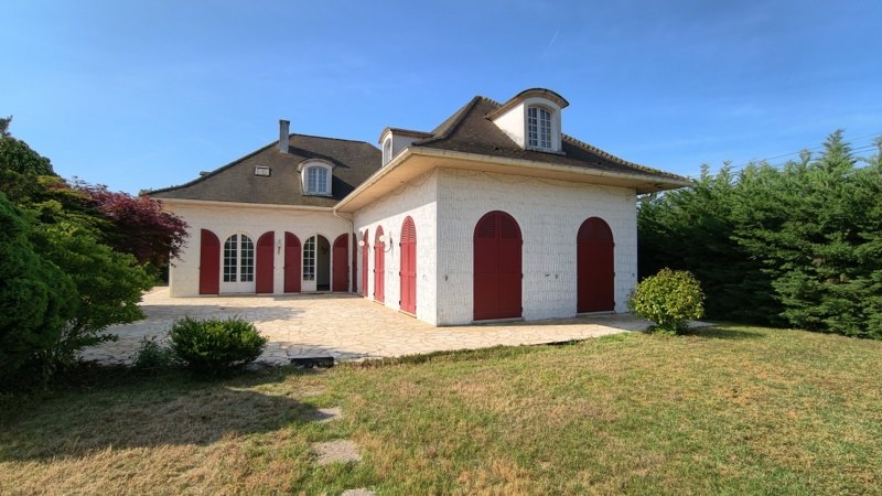 Vente Maison BELIN BELIET - 7 pièces -264 m² - (33830)