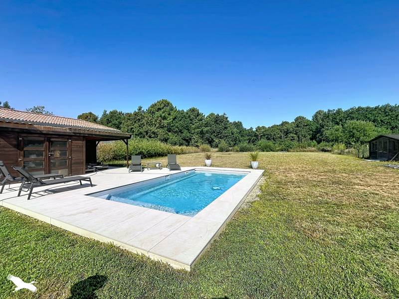 Maison 4 pièces 104 m² · à Salles · 104 m² · 442 000 €