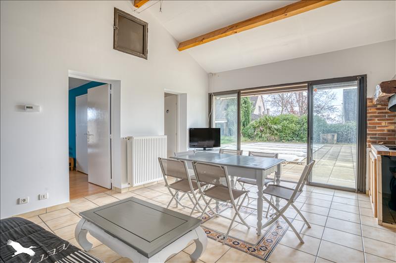Vente Maison PORT STE FOY ET PONCHAPT - 5 pièces -165 m² - (33220)